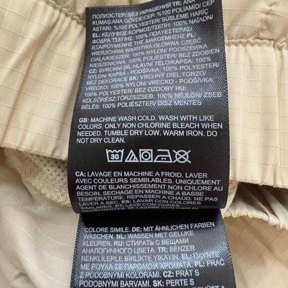 NWT The North Face Spring Peak Cargo Pants Women's XL Gravel Ivory Hiking Active - Picture 15 of 16